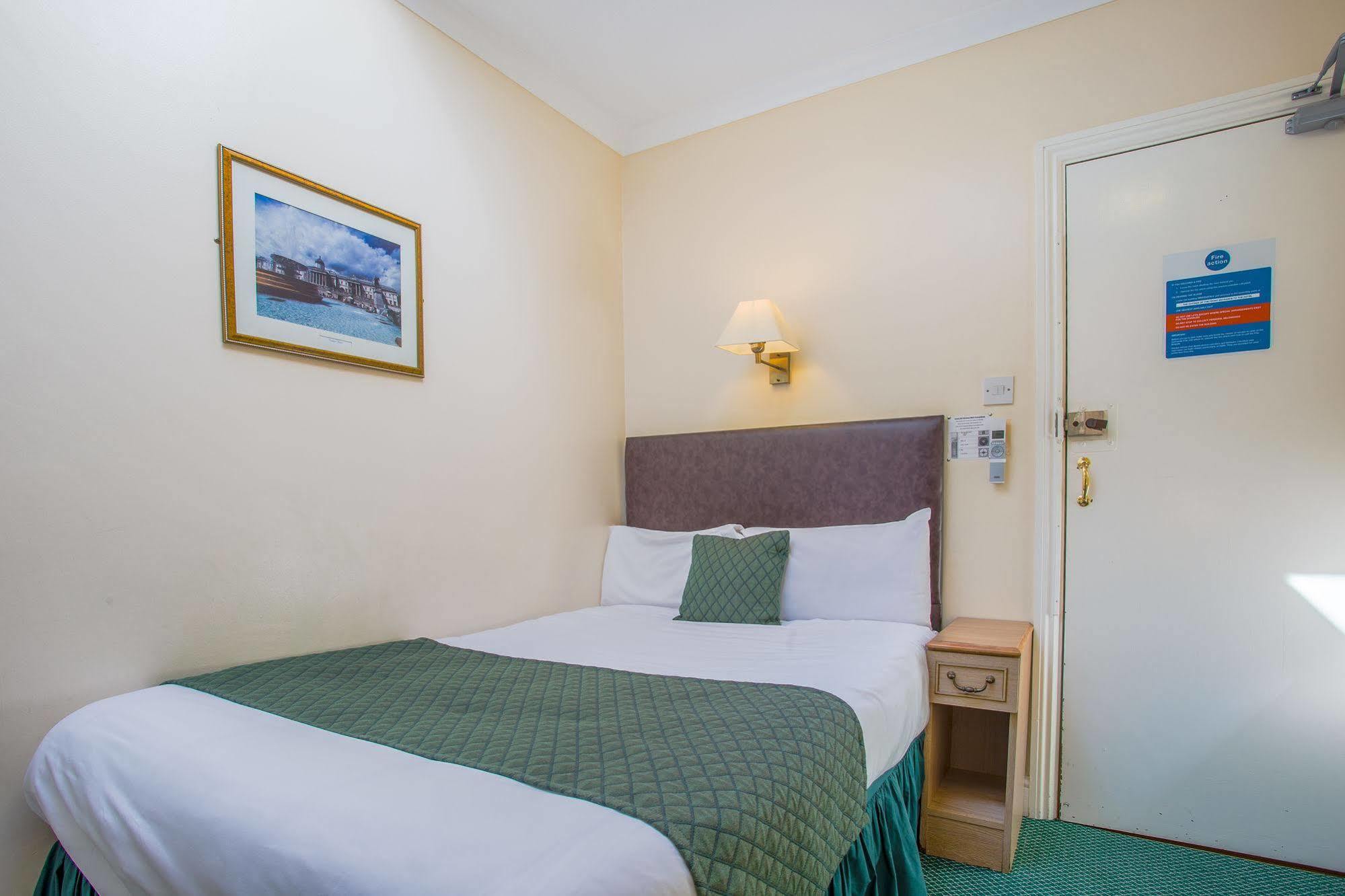 London Town Hotel Exterior photo