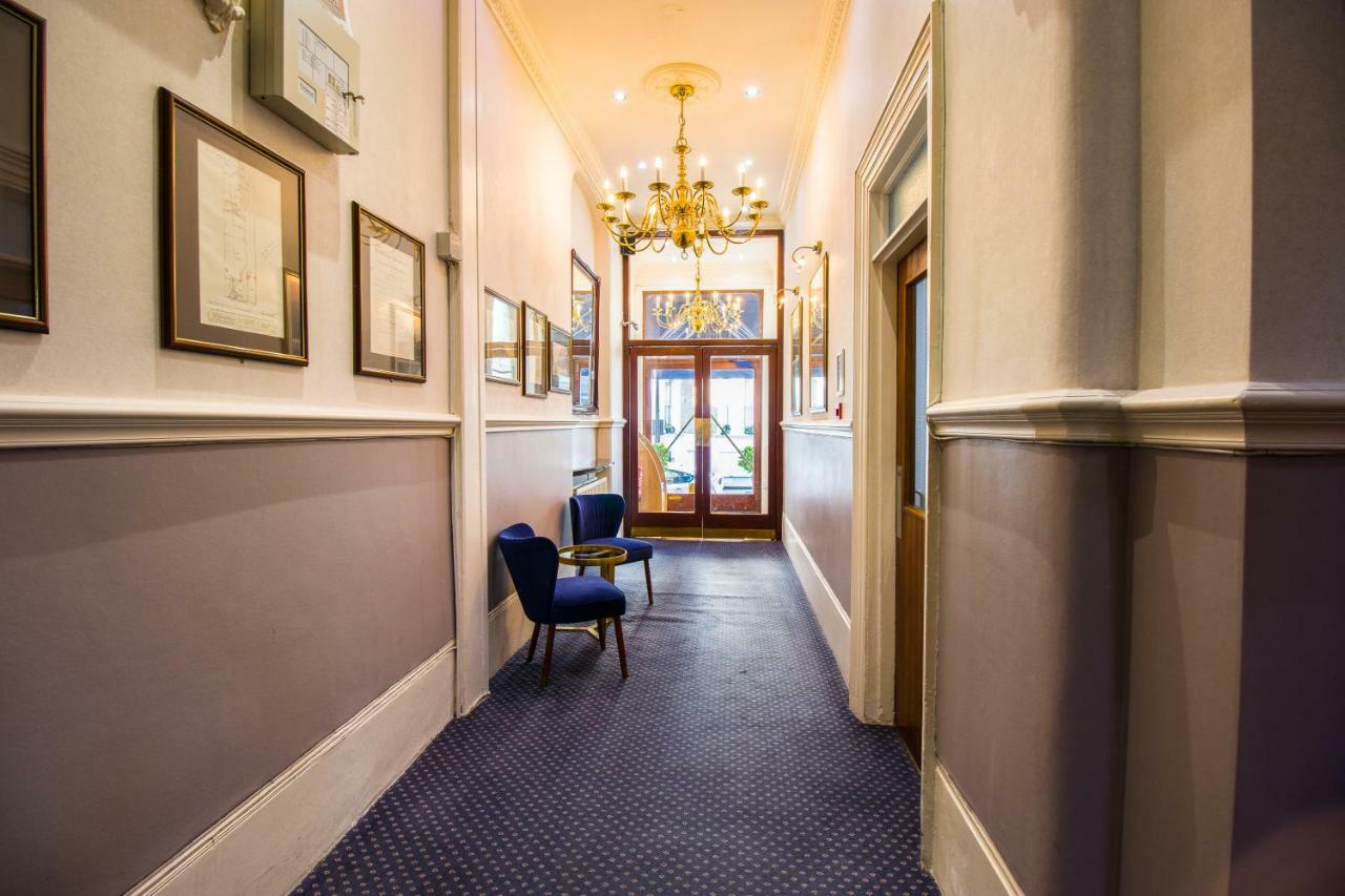 London Town Hotel Exterior photo